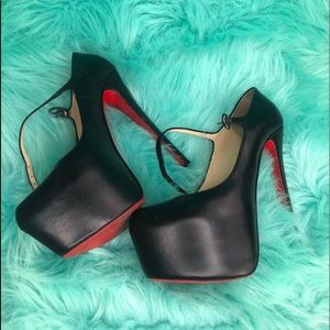 Black Christian Louboutin Daffodils 100% authentic